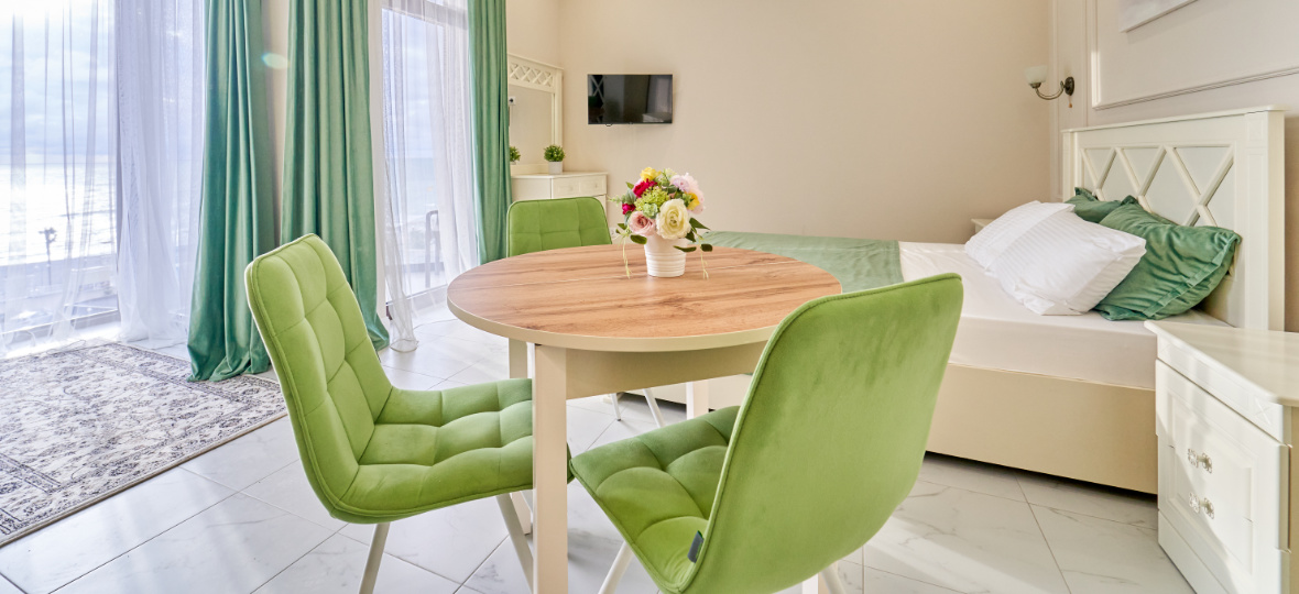 room-business-gallery-1